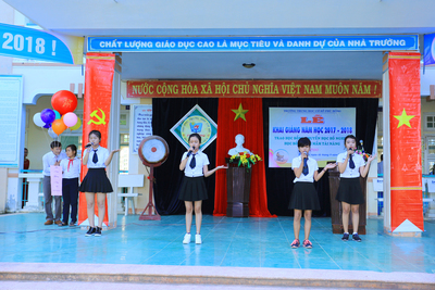 Ngày khai giảng